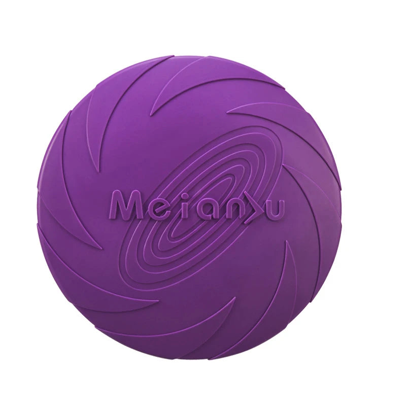 Chien attrapant le frisbee en silicone au vol
